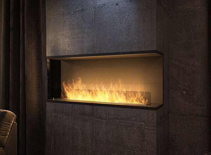 bioethanol-einbaukamin-dreiseitig-infire-c1200v2-blendrahmen-mit-glas-mit-flammen-ethanolkamin-raumteiler-nahaufnahme